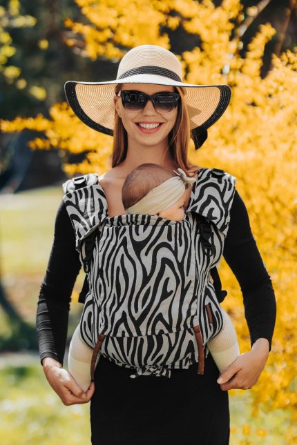 Baby Carrier - Be Lenka 4ever Neo - Zebra - Black & White