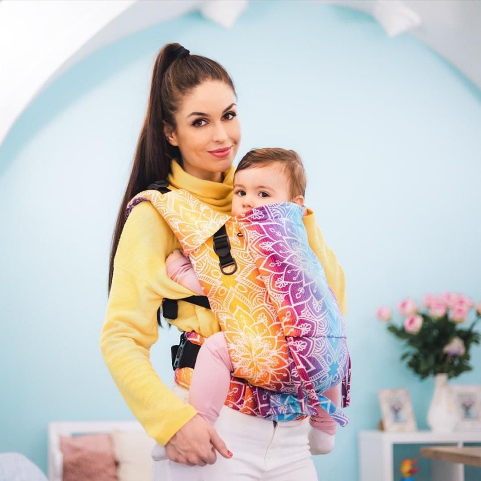 Back with a Bang! Popular Mandala night baby carrier in new & improved 4ever NEO version.
Our iconic Mandala night pattern carrier is still one of our bestsellers, and it is now available with even more safety, cosy and practical features.
Be captivated by mandala night's bright and delightful colours and uplift the babywearing experience for you & your little one this spring & summer. 
.
.
.
.
.
#babycarrying #babywearingmom #babycarrier #babywrap #babywearingjacket #babywearinglove #babywearing #babywearingdad #babywearingforthewin #babywearinglove #attachmentparenting #belenkacarriers #babylove #ilovebabywearing #parenting #ilovebabies #newmommy #babygirl #babyshower #babylove #motherhood #babylife #babyclothing #breastfeeding #tragemama 
#nosimedeti #nosímenašedeti