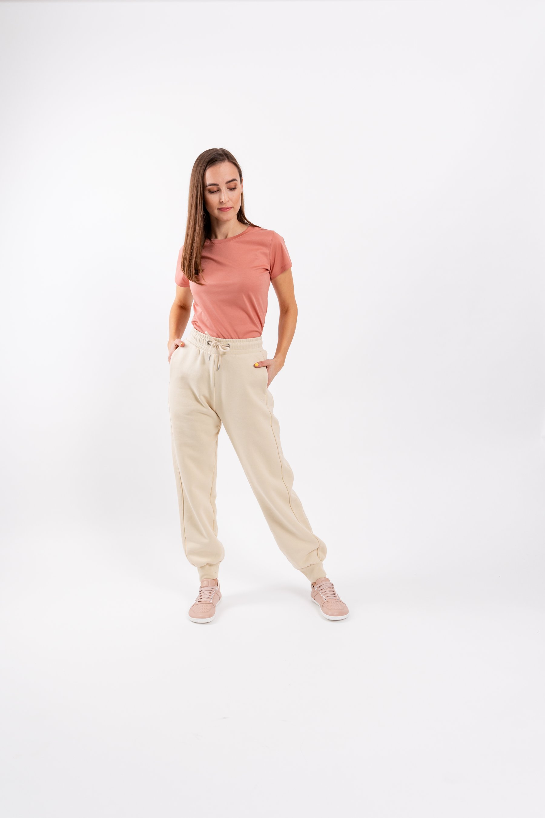 La classe couture women light summer jogger pants beige size medium