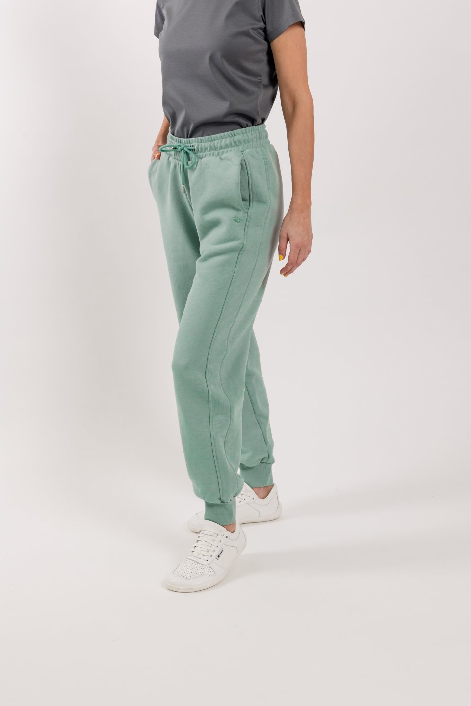 Dámské teplákové kalhoty Be Lenka Essentials - Pistachio Green