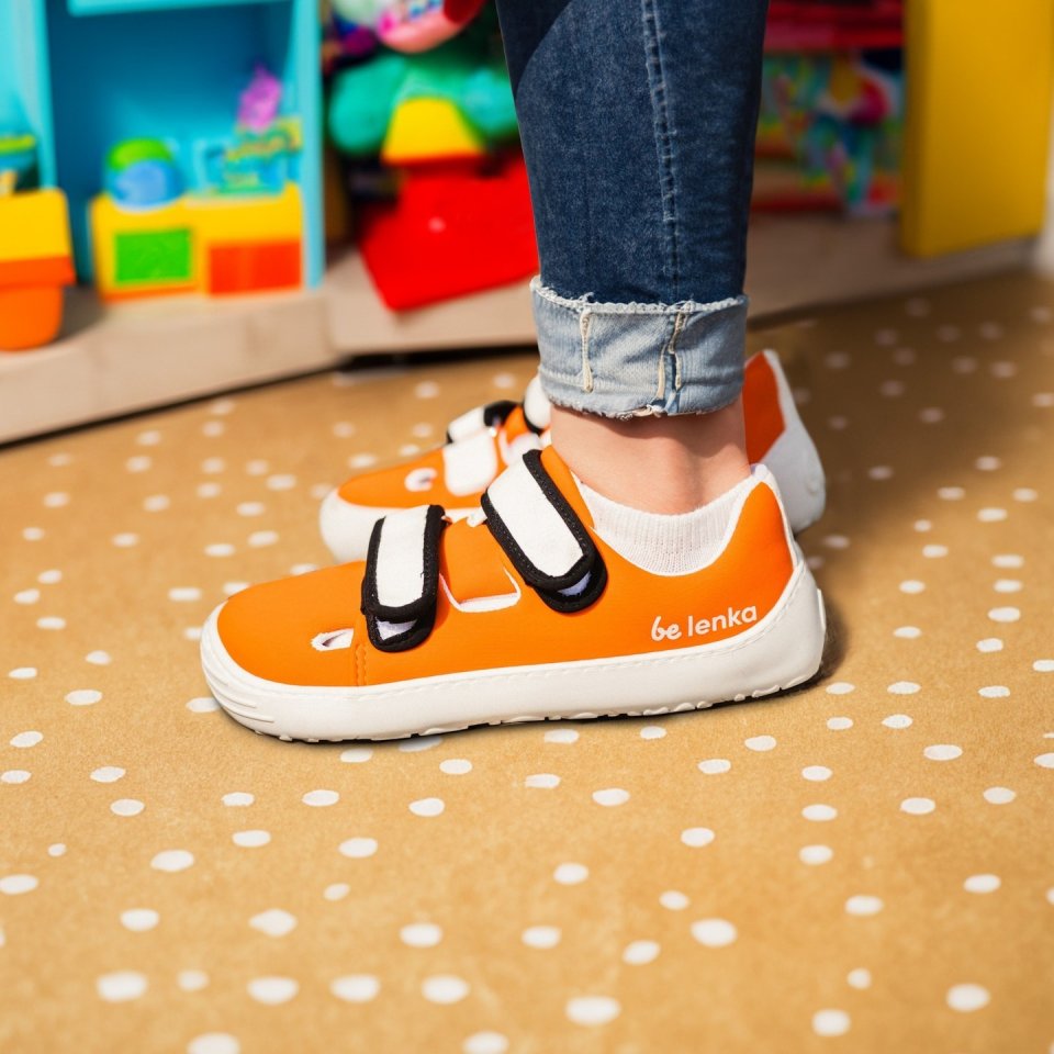 🧒 Children's barefoot shoes 👉 Be Lenka Seasiders are as playful as your kids. Lightweight materials, spacious toe box, and flexible sole provide comfort for all children.

👉 Shop now via LINK in our bio.
.
.
.
.
.
#barefootshoesforkids #belenkashoes #widetoebox #zerodrop #flexiblesole #belenkakids
