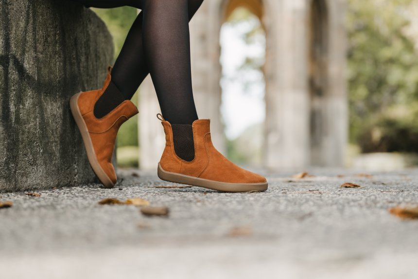 Barefoot winter shoes for women | Be Lenka