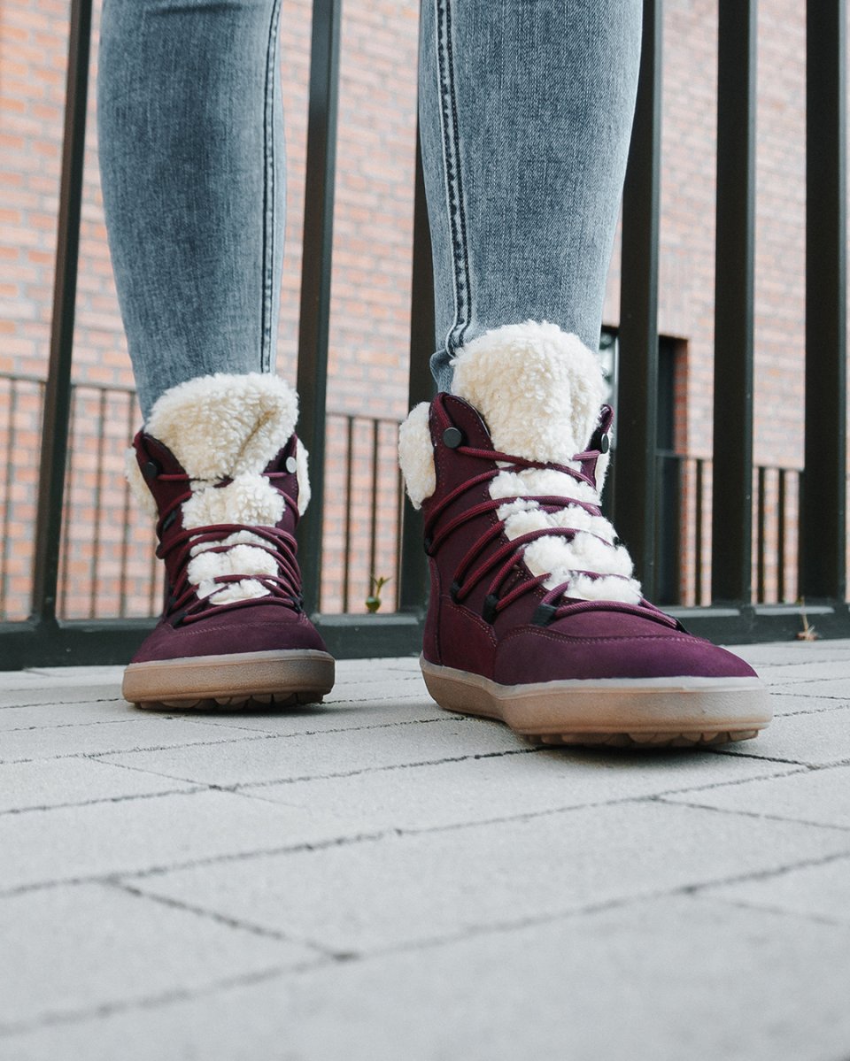 😉 Winter is not dull, quite the contrary.

👉 The same goes for the colours of our Be Lenka #barefootshoes. Liven up your outfit on cold days and treat yourself to comfort and style.

✅ Find your favourite pair on our website and head out into the frosty days with a smile and warmth.
.
.
.
.
.
#belenka #barefootshoes #winter #style #comfort #fashion