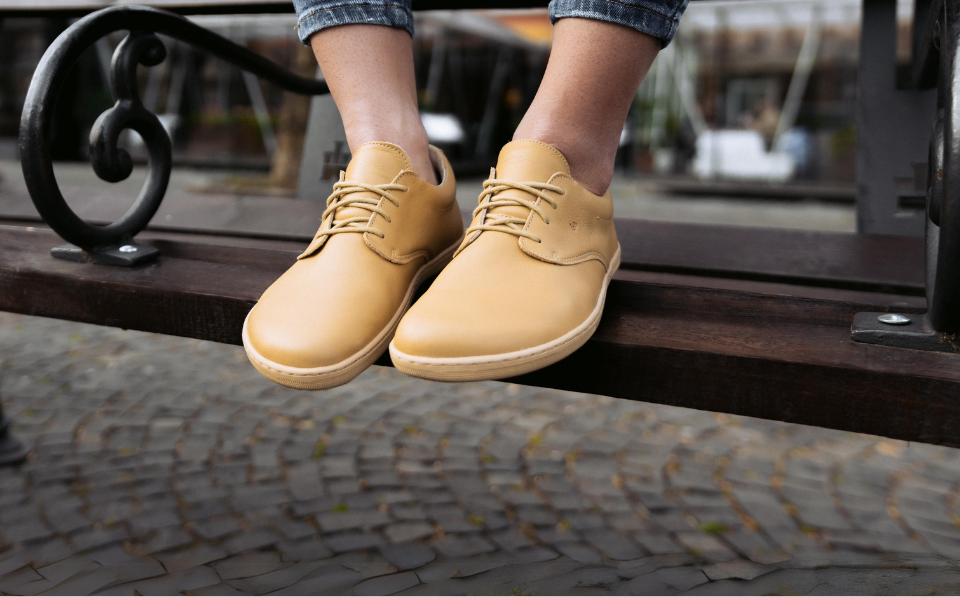 Women's ankle & high-cut barefoot shoes