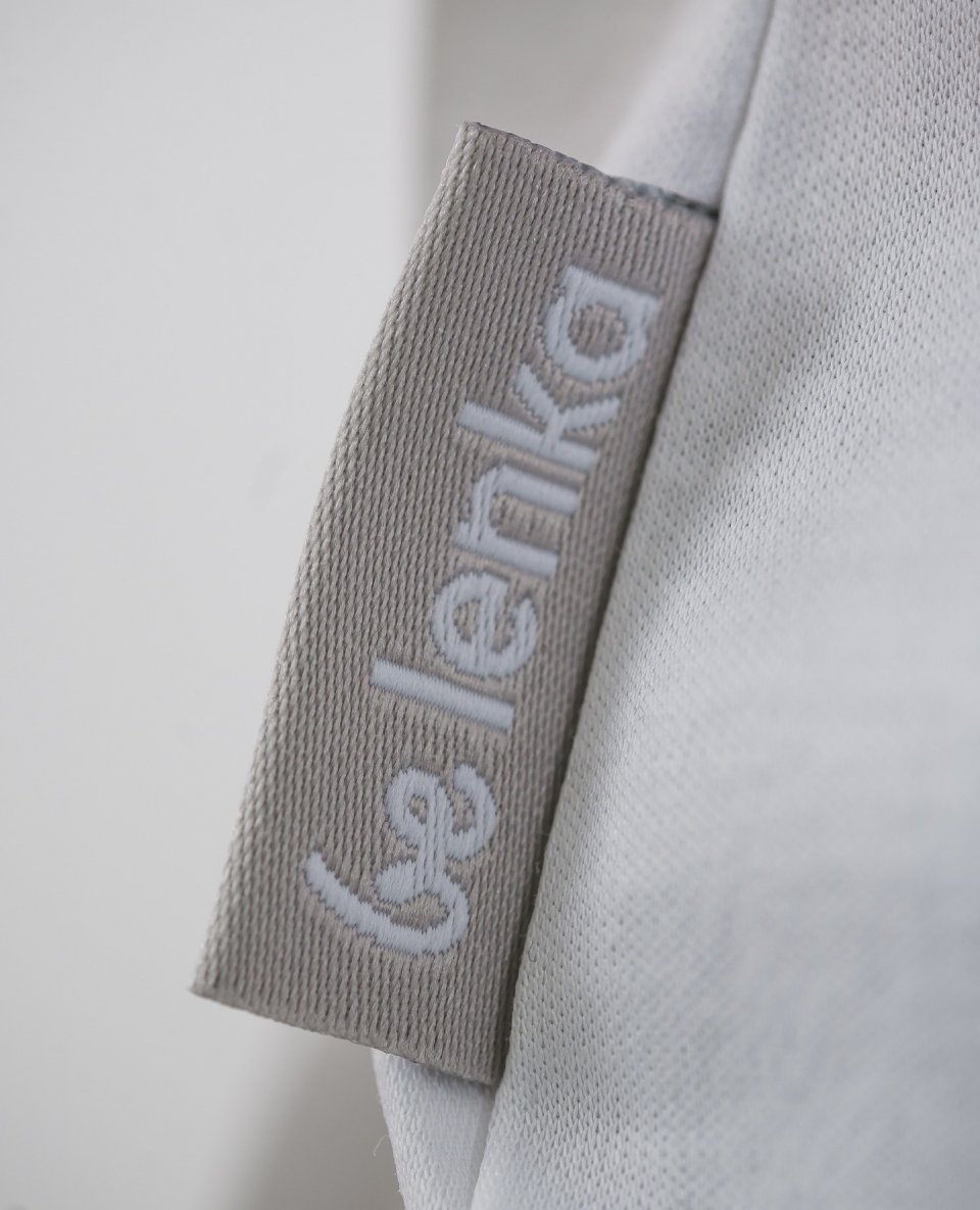 🌟 It's all about the details!

🧵 Our goal is to provide you with the exceptional comfort and functionality you deserve. 👍

👉 Find all our collections made from premium materials at the link in BIO.
.
.
.
.
.
.
#belenka #belenkafashion #capsulewardrobe #madeineurope #minimalismfashion