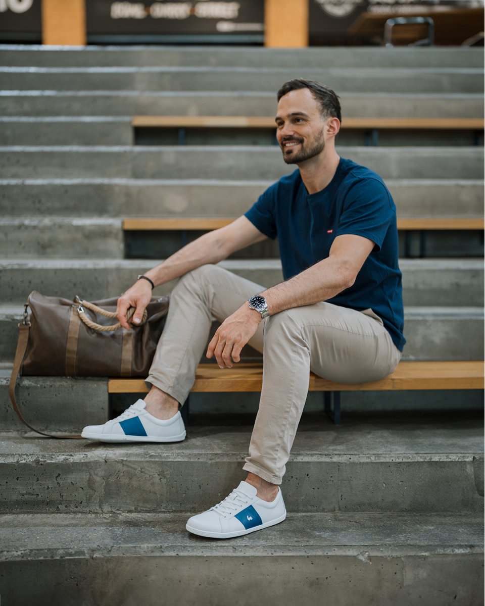 🧔‍♂️ At Be Lenka, we haven't forgotten about the gentlemen!

👟 Every pair of Be Lenka shoes combines style with comfort, ensuring you feel great all day long.

😎 Explore our collection and find the perfect pair for both work and leisure.
.
.
.
.
.
#barefootshoesformen #mensbarefootshoes #belenkashoes #barefootshoes #rightshoeshape #livewithbarefootfreedom #grounding #zerodrop