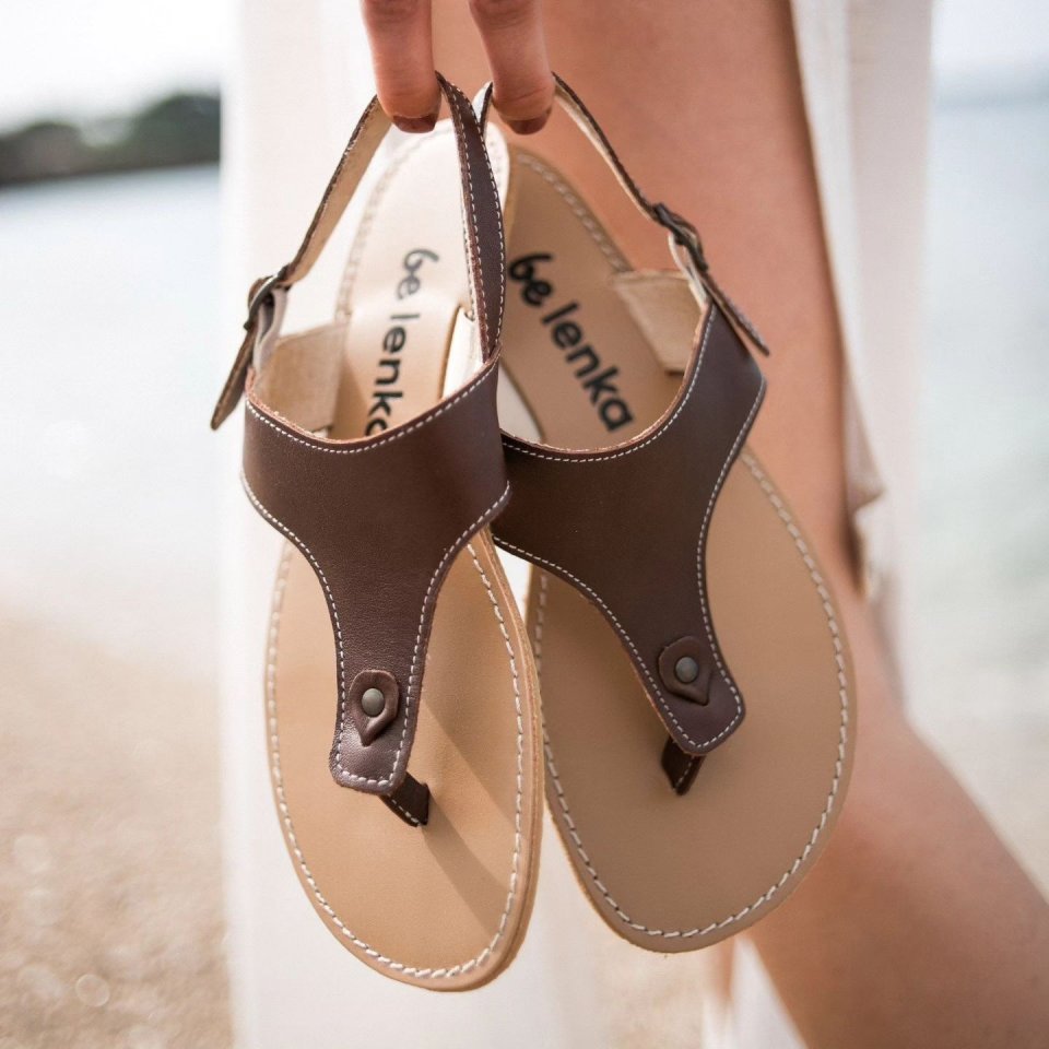 🌟 Lightweight and elegantly crafted, the Be Lenka Promenade combines comfort with style.

🌟 Which color of Be Lenka Promenade barefoot sandals matches your vibe: 🤎 mystical brown,🖤 elegant black, or 🏖️ natural sand?
.
.
.
.
.
#barefootshoes #belenkashoes #healthyfeet #flexiblesole #barefootshoesforwomen #minimalistshoes #minimalistbarefoot
