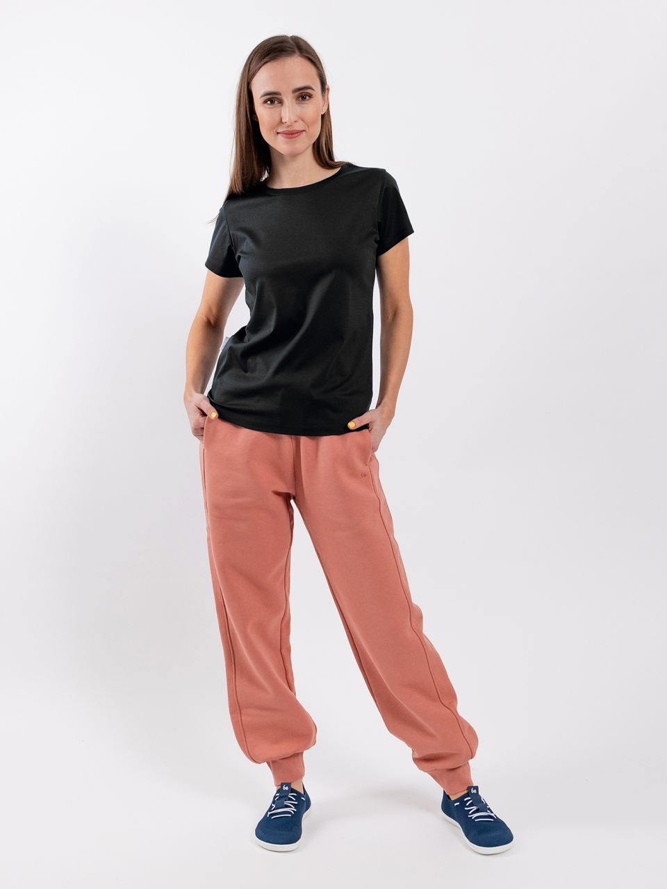 Damem T-Shirt mit Rundhalsausschnitt Be Lenka Essentials - Jet Black