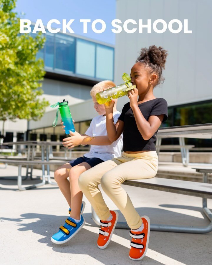 Our kids should feel comfortable and free in exploring new challenges. 🤗 Welcome new school year with @belenka_barefoot . Now in special prices. 💚
.
.
.
.
.
.
.
#barefoot #barefootshoes #newschoolyear #backtoschool #healthyfeet