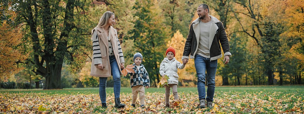 From First Steps to Experienced Walkers – Barefoot Shoes for the Whole Family