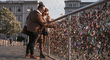 Inspiration für den Valentinstag: Barfußschuhe als originelles Geschenk