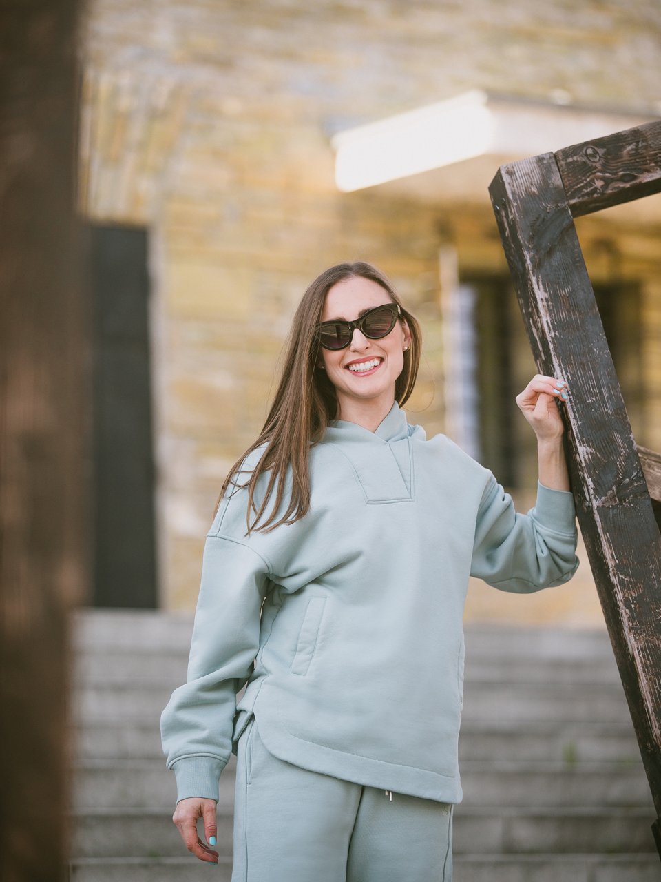 Sweat à capuche femme Be Lenka Essentials - Pistachio Green