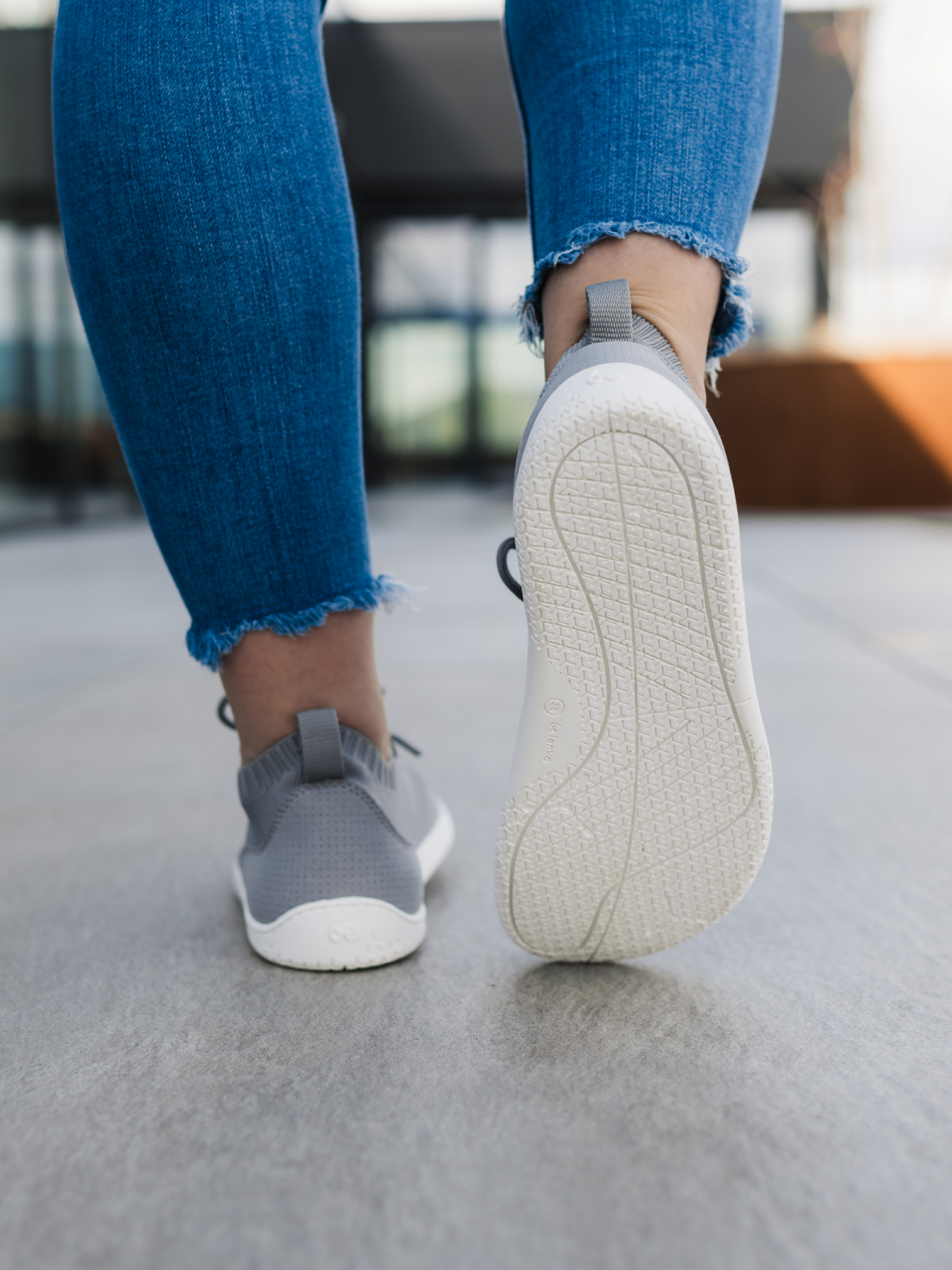 Barefoot baskets Be Lenka Stride - Grey & White