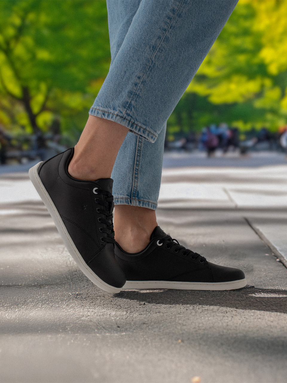 Barefoot Sneakers Be Lenka Core - Black