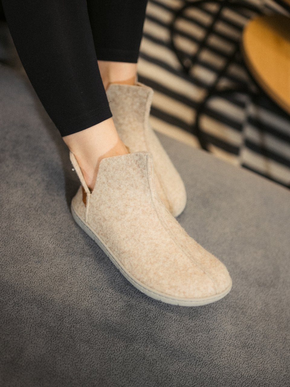 Barefoot papuče Be Lenka Chillax - Ankle-cut - Beige